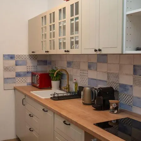 Apartment Viktoria Kohaz
